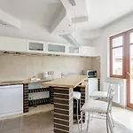Neptun Park By Renters Apartament *