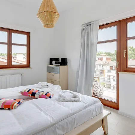 Dom & House - Neptun Park 아파트