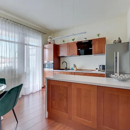 Apartment Dom & House - Neptun Park *