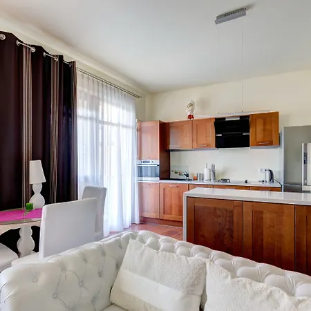 Apartment Neptun Park By Renters