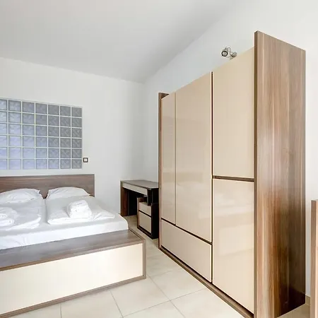 Dom & House - Neptun Park Apartment Gdansk
