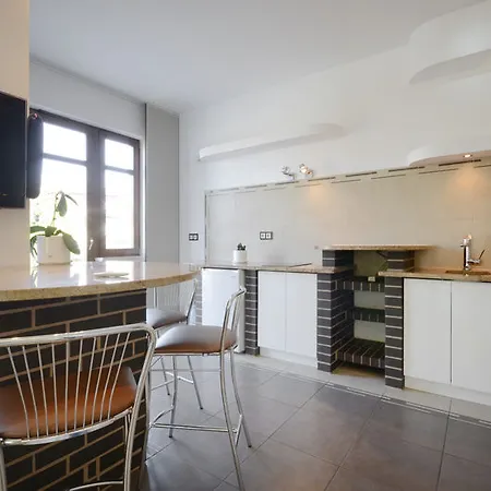 Apartment Dom & House - Neptun Park *