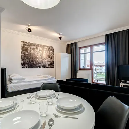 Apartment Dom & House - Neptun Park *