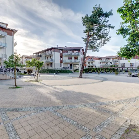 Apartment Neptun Park By Renters