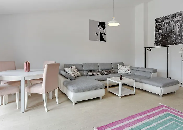 Lägenhet Apartamenty Neptun Park By Noclegi Renters Gdańsk